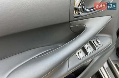 Внедорожник / Кроссовер Lexus LX 2008 в 