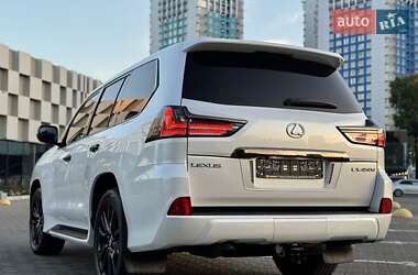 Внедорожник / Кроссовер Lexus LX 2020 в 