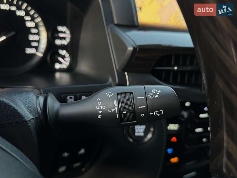 Позашляховик / Кросовер Lexus LX 2020 в Одесі