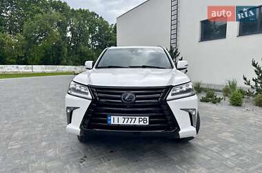 Внедорожник / Кроссовер Lexus LX 2017 в 