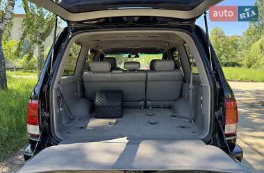 Внедорожник / Кроссовер Lexus LX 2005 в 