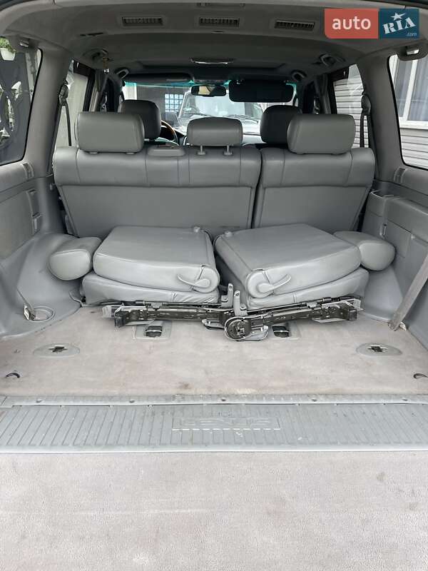 Позашляховик / Кросовер Lexus LX 2005 в Косові