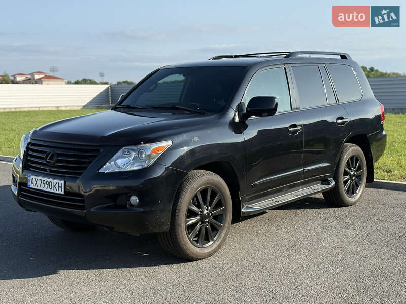 Позашляховик / Кросовер Lexus LX 2008 в Харкові