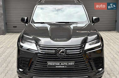 Внедорожник / Кроссовер Lexus LX 2022 в 