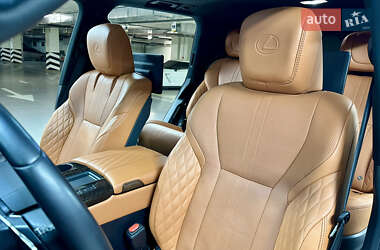 Внедорожник / Кроссовер Lexus LX 2022 в 
