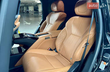 Внедорожник / Кроссовер Lexus LX 2022 в 