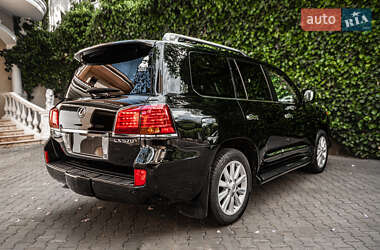 Внедорожник / Кроссовер Lexus LX 2010 в 