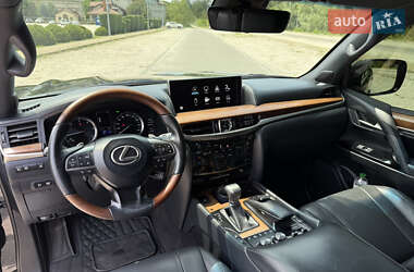 Внедорожник / Кроссовер Lexus LX 2019 в 