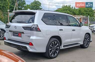 Внедорожник / Кроссовер Lexus LX 2021 в 