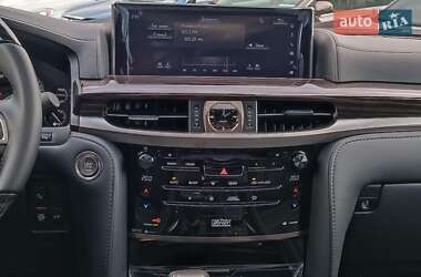 Внедорожник / Кроссовер Lexus LX 2021 в 