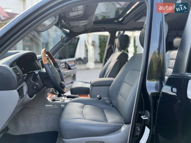Позашляховик / Кросовер Lexus LX 2004 в Хмельницькому