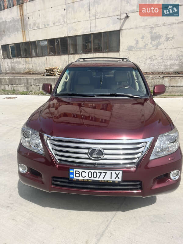 Позашляховик / Кросовер Lexus LX 2011 в Львові