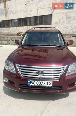 Внедорожник / Кроссовер Lexus LX 2011 в 