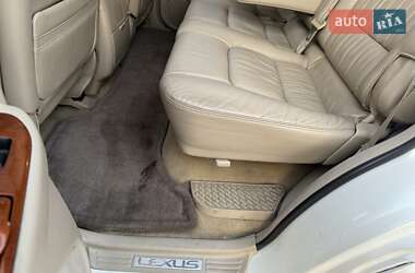 Внедорожник / Кроссовер Lexus LX 2003 в 