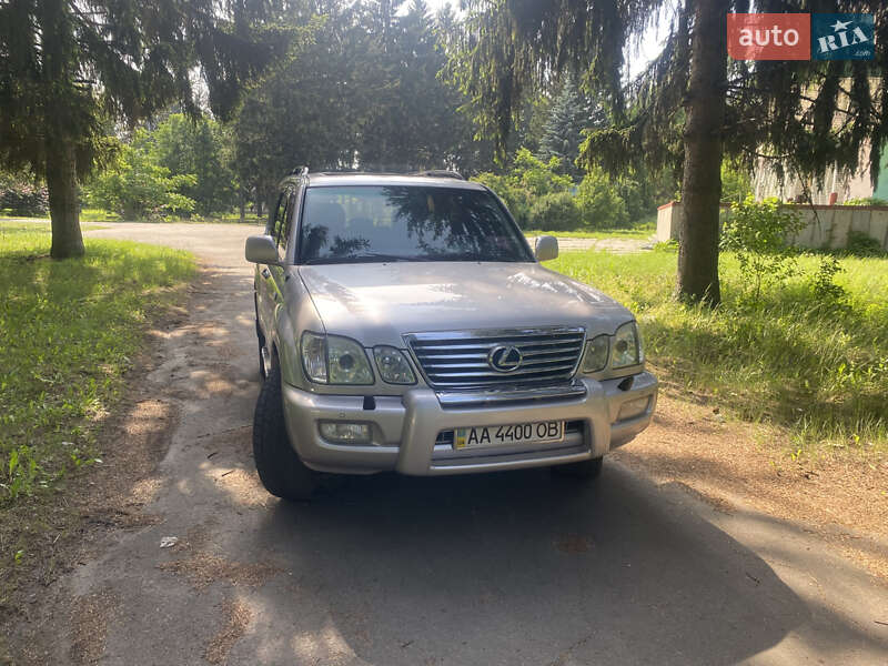 Внедорожник / Кроссовер Lexus LX 2003 в Христиновке