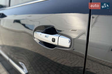 Внедорожник / Кроссовер Lexus LX 2011 в 