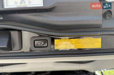 Внедорожник / Кроссовер Lexus LX 2011 в 