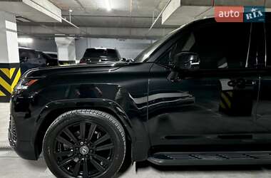 Внедорожник / Кроссовер Lexus LX 2023 в 