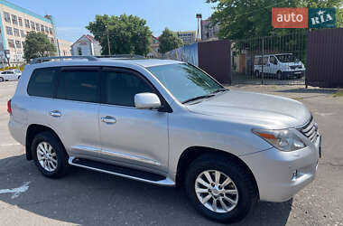 Внедорожник / Кроссовер Lexus LX 2010 в 