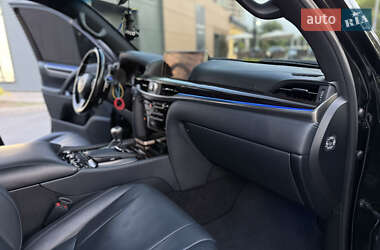 Позашляховик / Кросовер Lexus LX 2019 в 