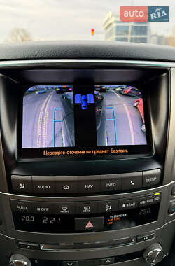 Внедорожник / Кроссовер Lexus LX 2013 в 