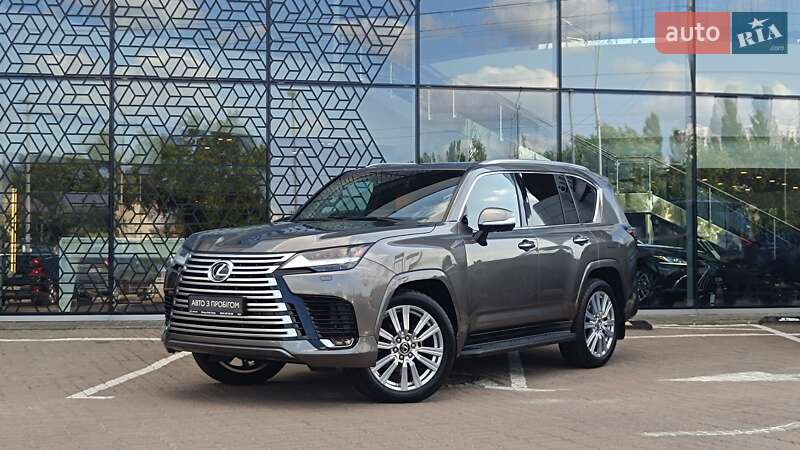 Внедорожник / Кроссовер Lexus LX 2021 в 