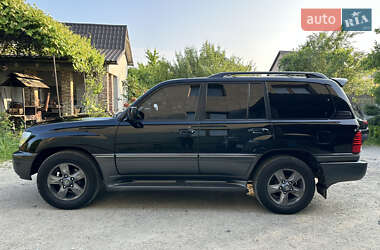 Внедорожник / Кроссовер Lexus LX 2006 в 
