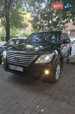 Внедорожник / Кроссовер Lexus LX 2008 в 