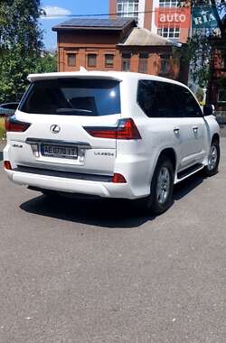 Внедорожник / Кроссовер Lexus LX 2017 в 