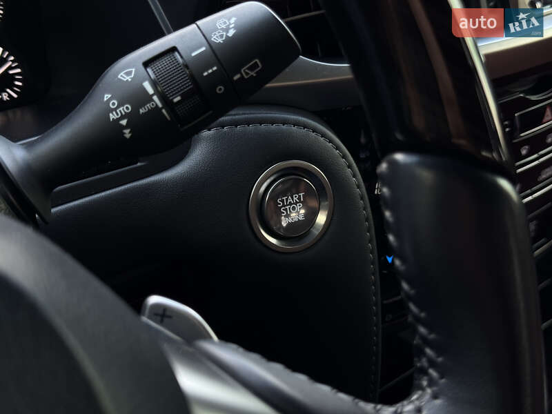 Внедорожник / Кроссовер Lexus LX 2019 в Киеве