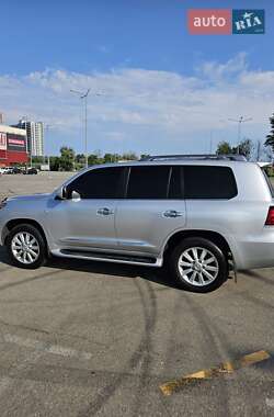 Внедорожник / Кроссовер Lexus LX 2008 в 