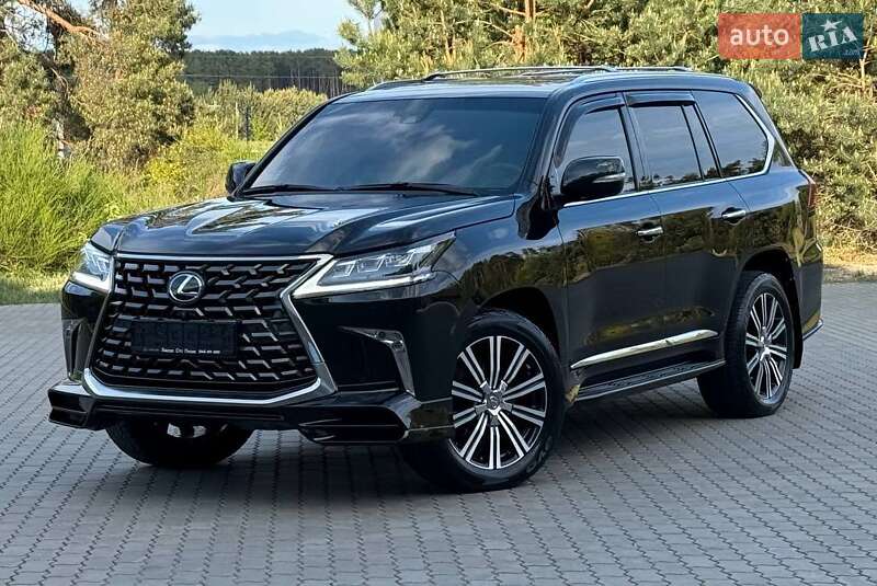 Позашляховик / Кросовер Lexus LX 2016 в Рівному