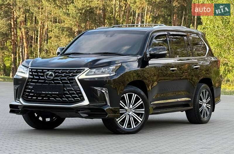 Позашляховик / Кросовер Lexus LX 2016 в Рівному
