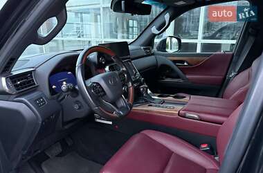Внедорожник / Кроссовер Lexus LX 2023 в 