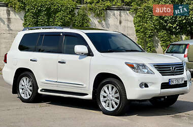 Внедорожник / Кроссовер Lexus LX 2008 в 