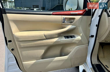 Внедорожник / Кроссовер Lexus LX 2008 в 