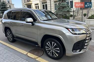 Внедорожник / Кроссовер Lexus LX 2022 в 