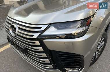 Внедорожник / Кроссовер Lexus LX 2022 в 