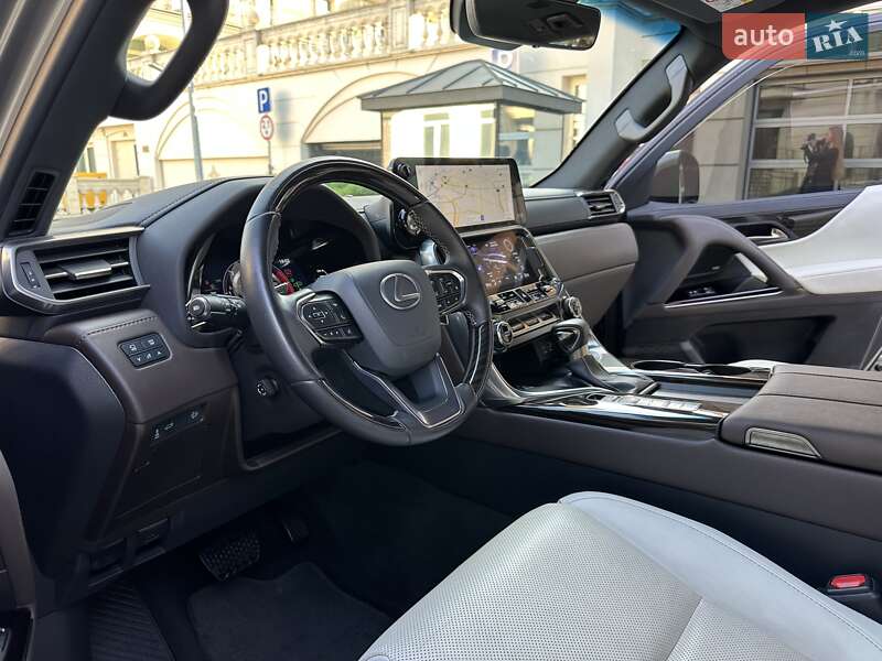 Внедорожник / Кроссовер Lexus LX 2022 в Киеве
