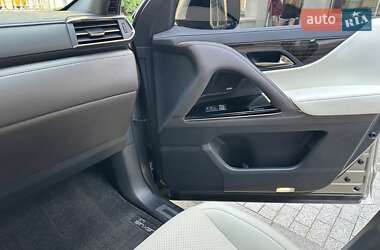 Внедорожник / Кроссовер Lexus LX 2022 в 