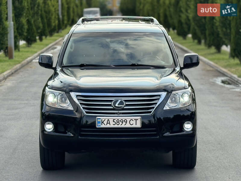 Внедорожник / Кроссовер Lexus LX 2011 в Киеве