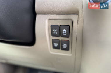 Внедорожник / Кроссовер Lexus LX 2011 в 