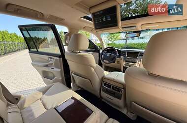 Внедорожник / Кроссовер Lexus LX 2008 в 