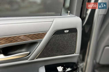 Позашляховик / Кросовер Lexus LX 2023 в 