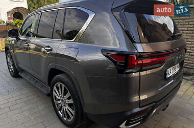 Внедорожник / Кроссовер Lexus LX 2022 в 
