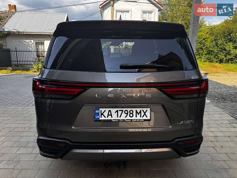 Внедорожник / Кроссовер Lexus LX 2022 в Черновцах