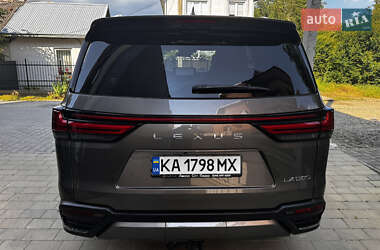 Внедорожник / Кроссовер Lexus LX 2022 в 