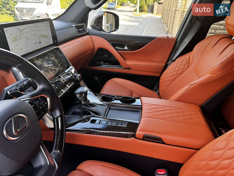 Внедорожник / Кроссовер Lexus LX 2022 в Черновцах