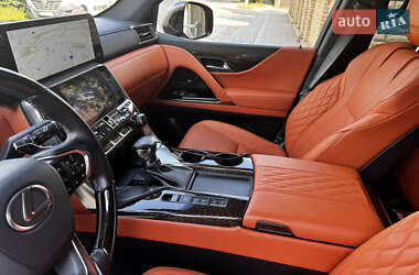 Внедорожник / Кроссовер Lexus LX 2022 в 