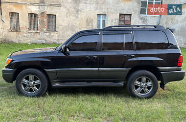 Внедорожник / Кроссовер Lexus LX 2006 в 